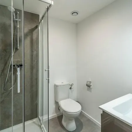 Les Suites Schuman - Hyper Centre - Gare - Fibre - Rbnb Apartman
