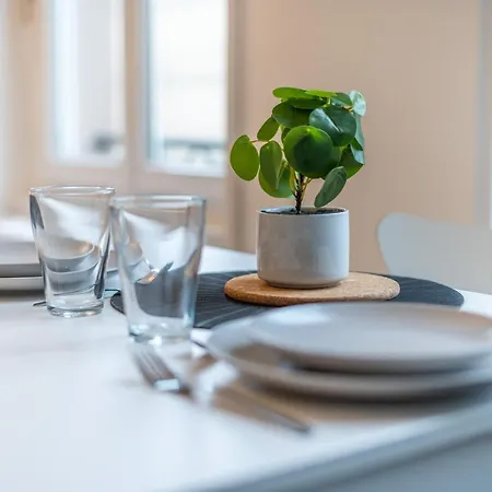 Appartement Les Suites Schuman - Hyper Centre - Gare - Fibre - Rbnb